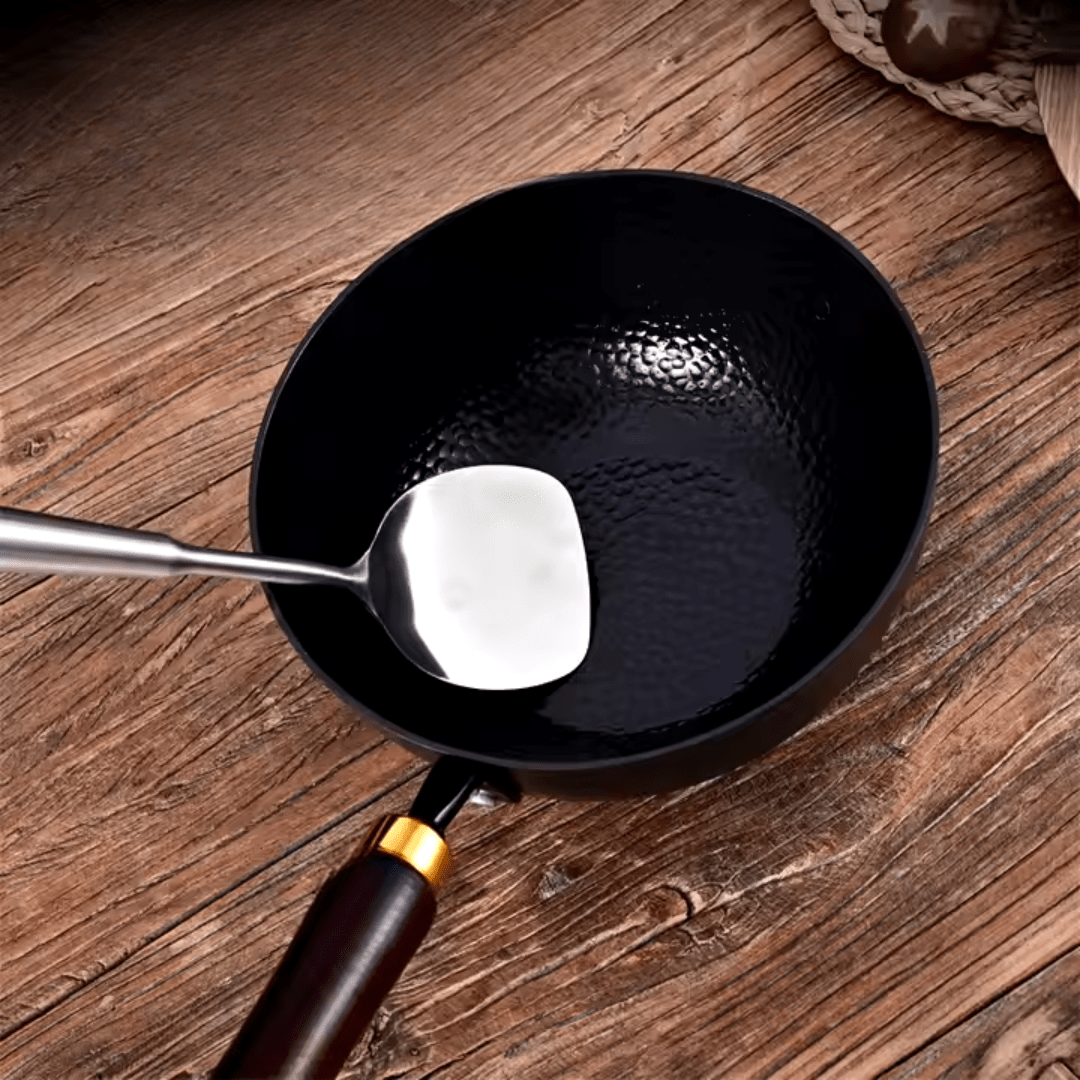 Non Stick Iron Wok Pan with Wood Handle