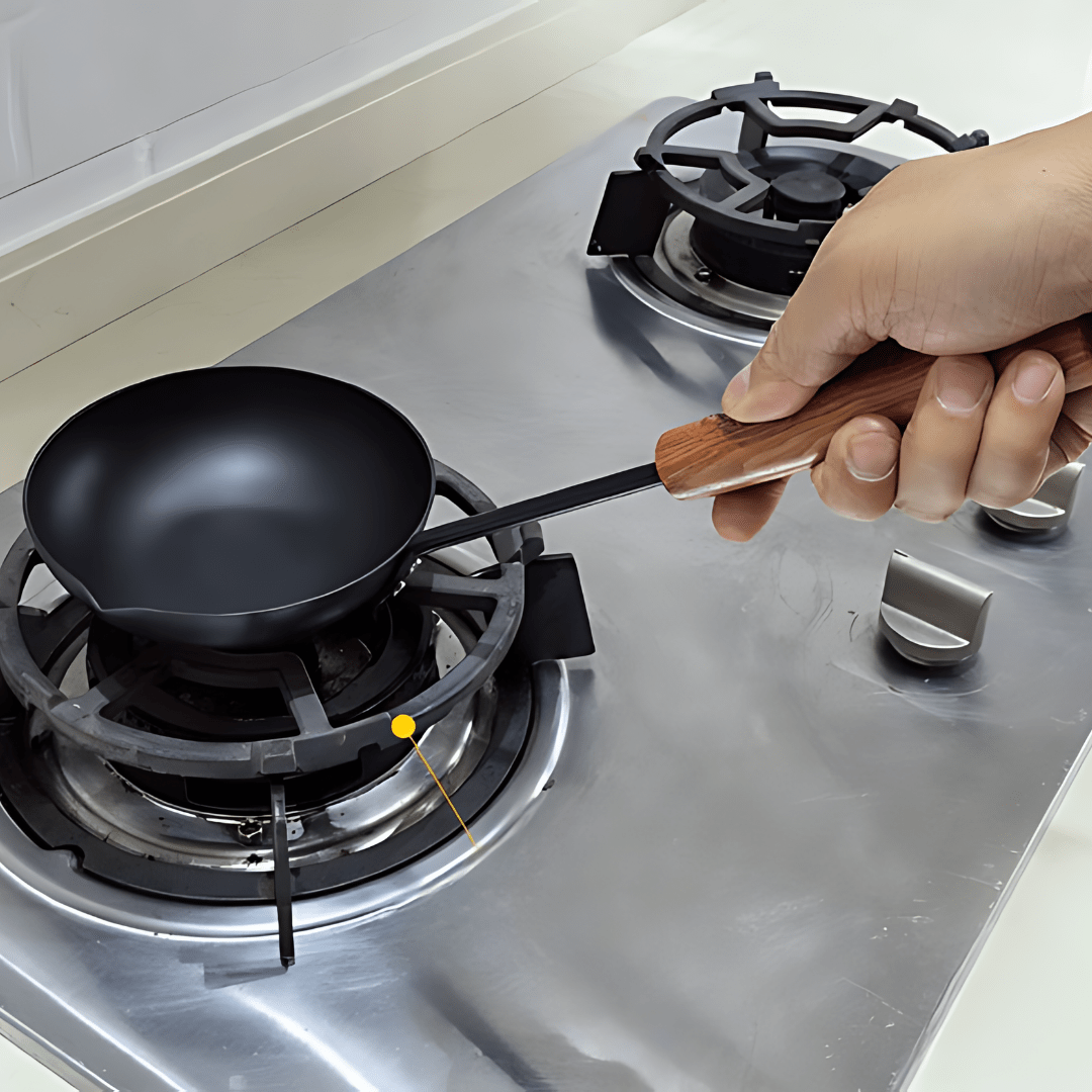Long Handled Iron Frying Pan