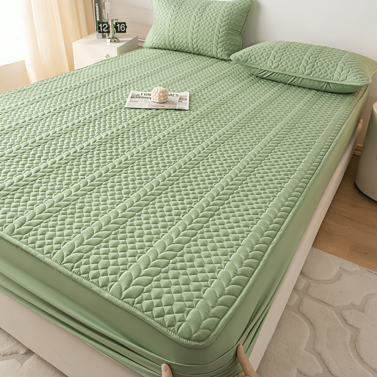 Aqua Secure Quilted Fitted Sheet