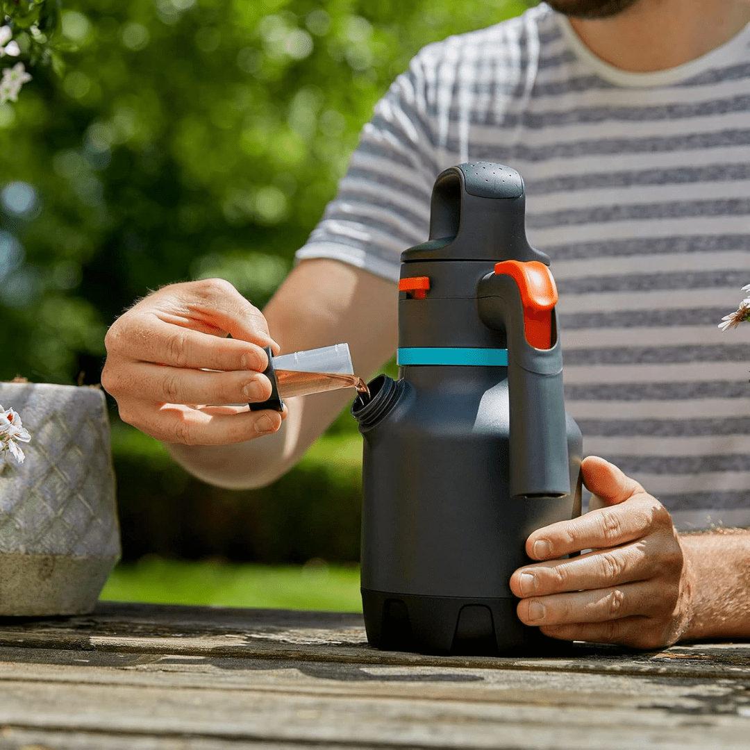 Garden Pressure Sprayer With Ergonomic Handle