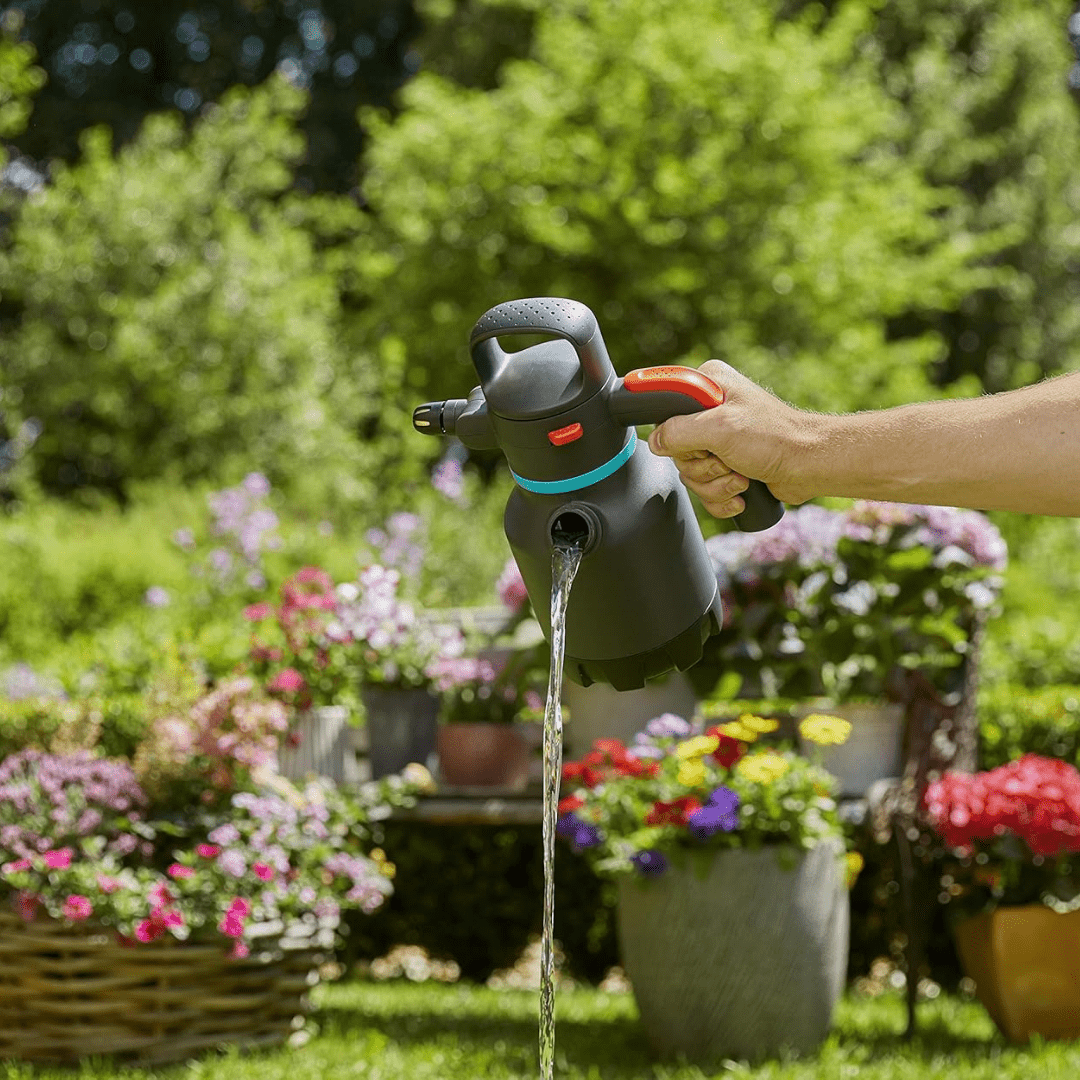 Garden Pressure Sprayer With Ergonomic Handle