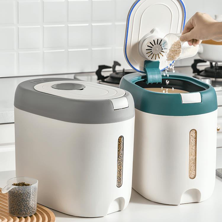 Household Sealed Food Storage Buckets