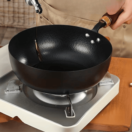Non Stick Iron Wok Pan with Wood Handle