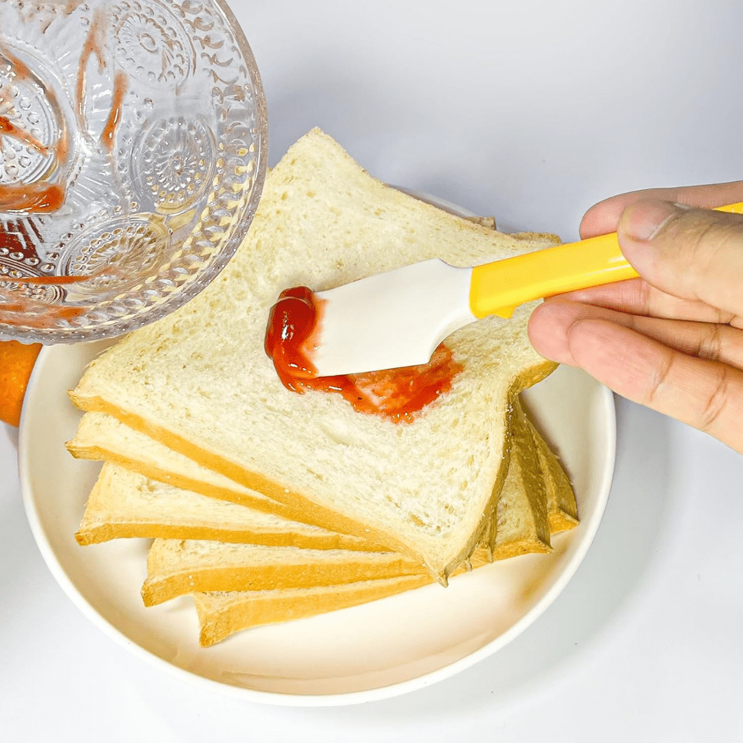 Smooth Scrape Jam Spatula