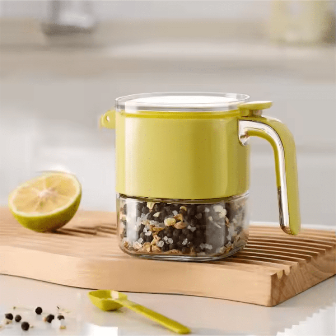 Moisture-Proof Container With Lid and Handle