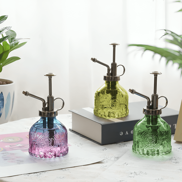 Retro Sunflower Glass Watering Sprayer
